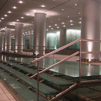  Escalera Bouchard Plaza